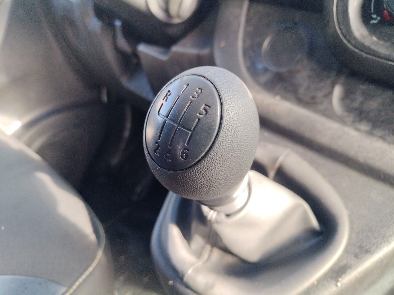 Renault Trafic Mixto 5/6 N1 Energy dCi TT combi (125 CV) - foto 12