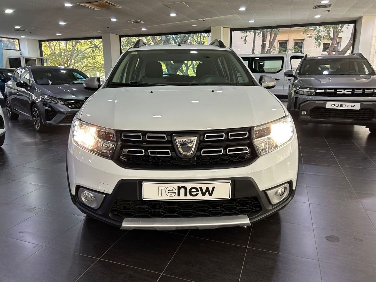 Dacia Sandero Stepway Essential - foto 3