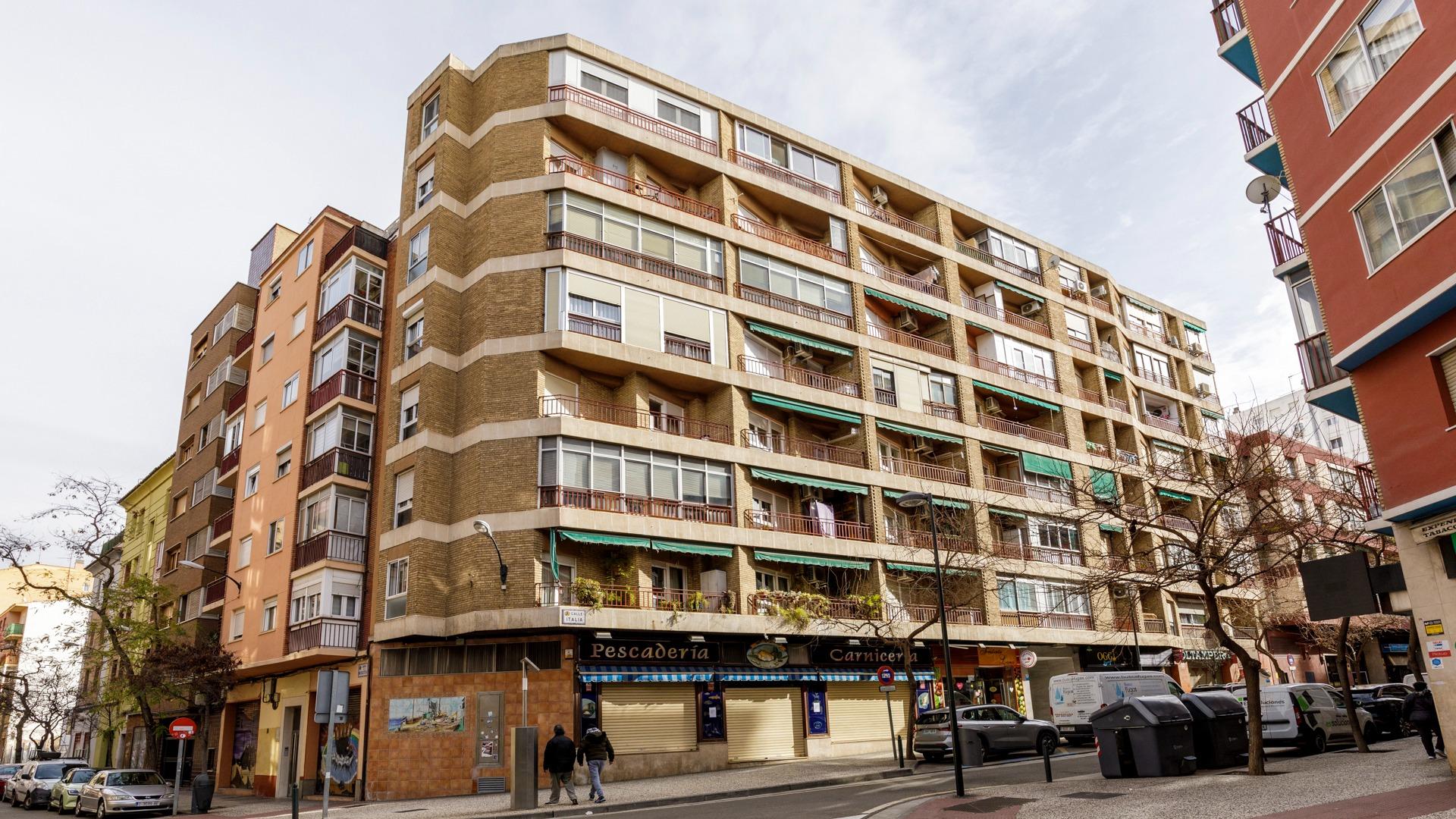 Estrena hogar junto a Plaza Roma: confort, servicios y calid