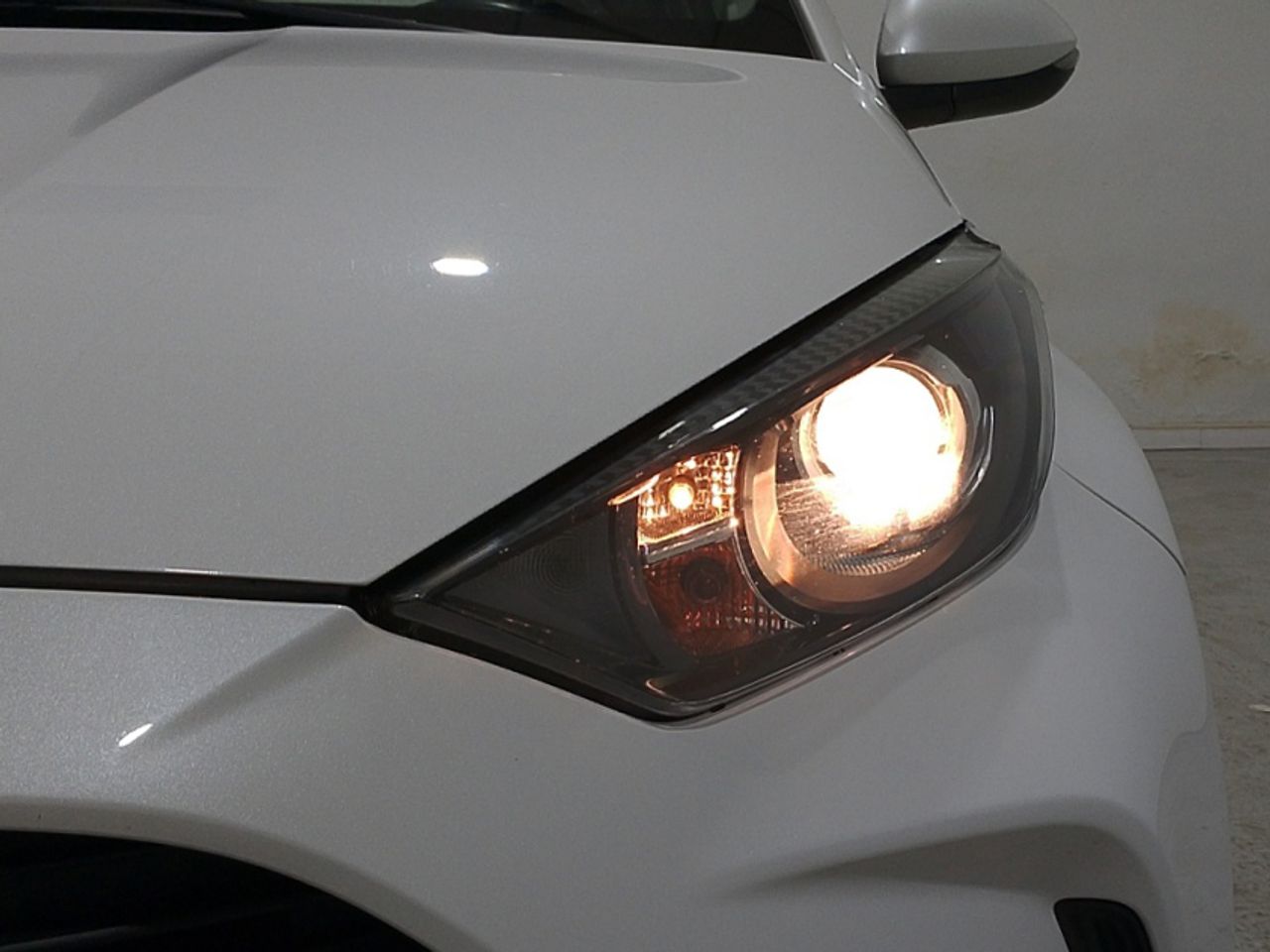 Toyota Yaris S-Edition - foto 17