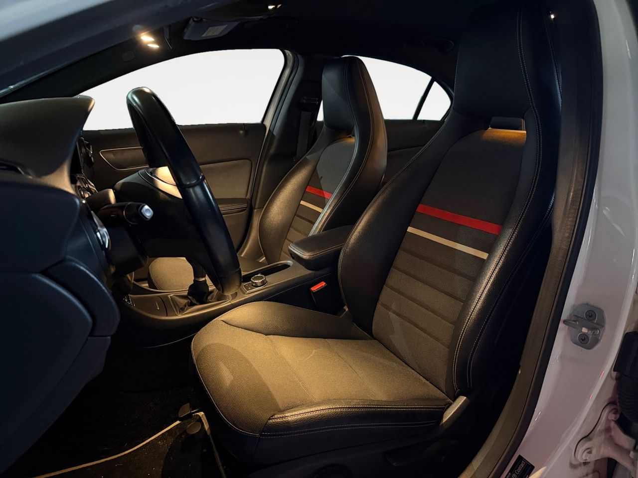 Mercedes Clase A 180 CDI BlueEfficiency Style - foto 9