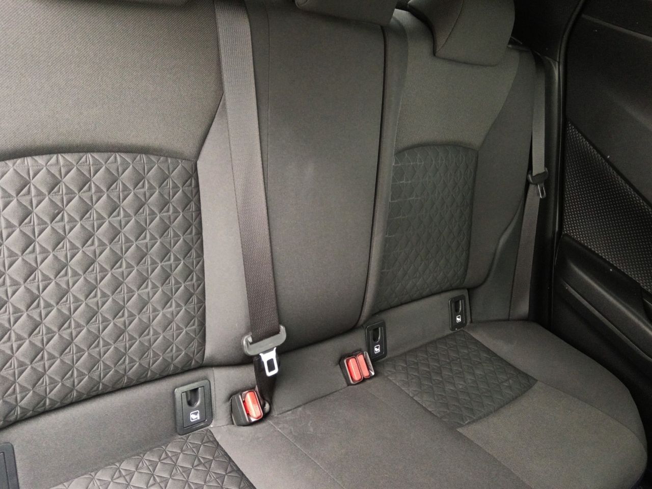 Toyota C-HR Kaji Edition - foto 10