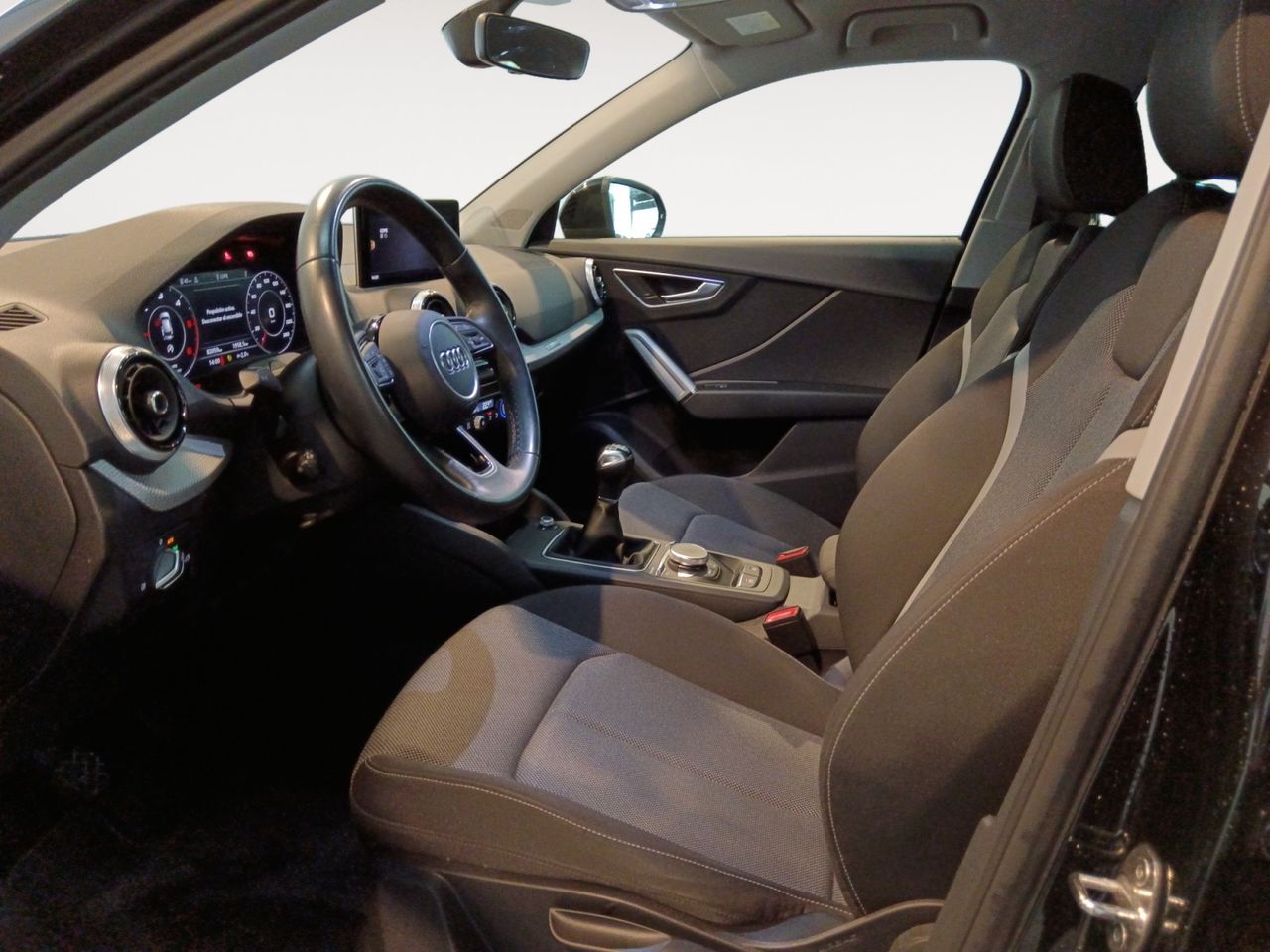 Audi Q2 30 TDI S line - foto 9