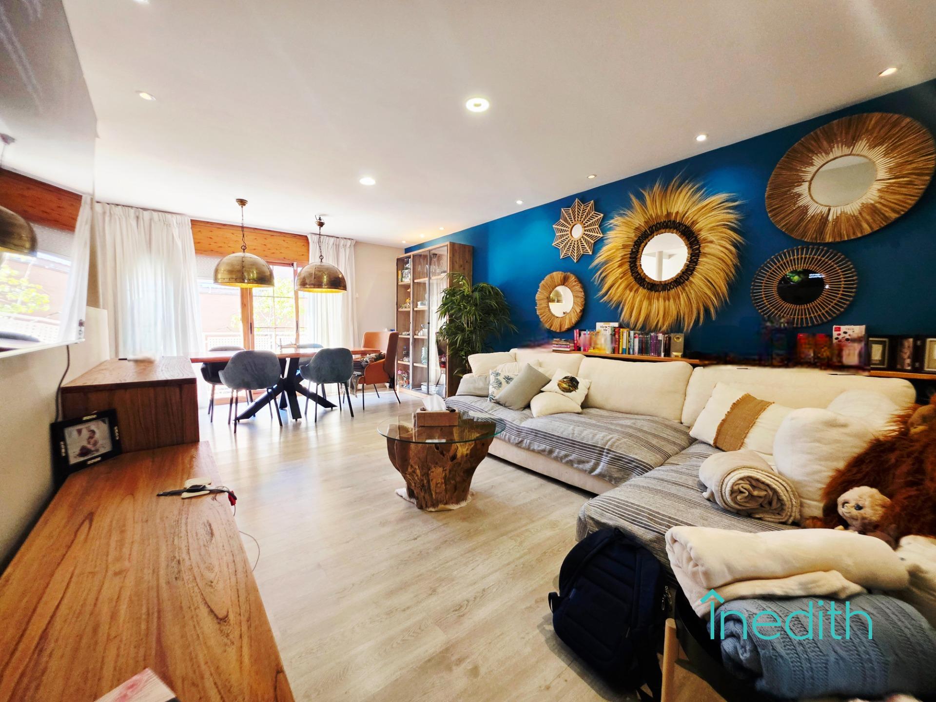 Amplia casa adosada reformada y con piscina,  cerca de todos - foto 12