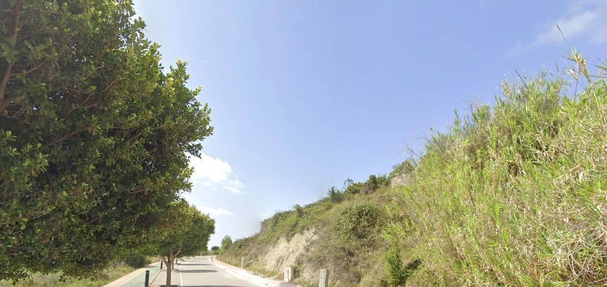 Parcela urbana con vistas abiertas al Valle de Beniver – Ben - foto 2