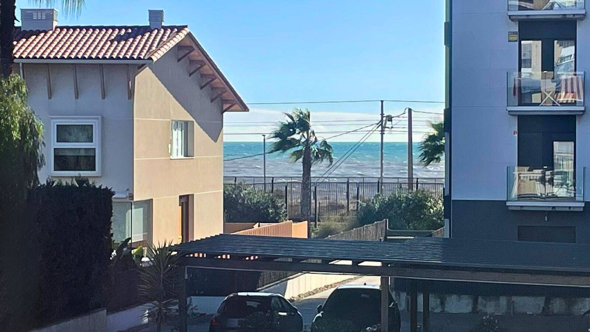 VIVIENDA LUMINOSA CON PARKING AL LADO DEL MAR – Pineda de Ma - foto 3