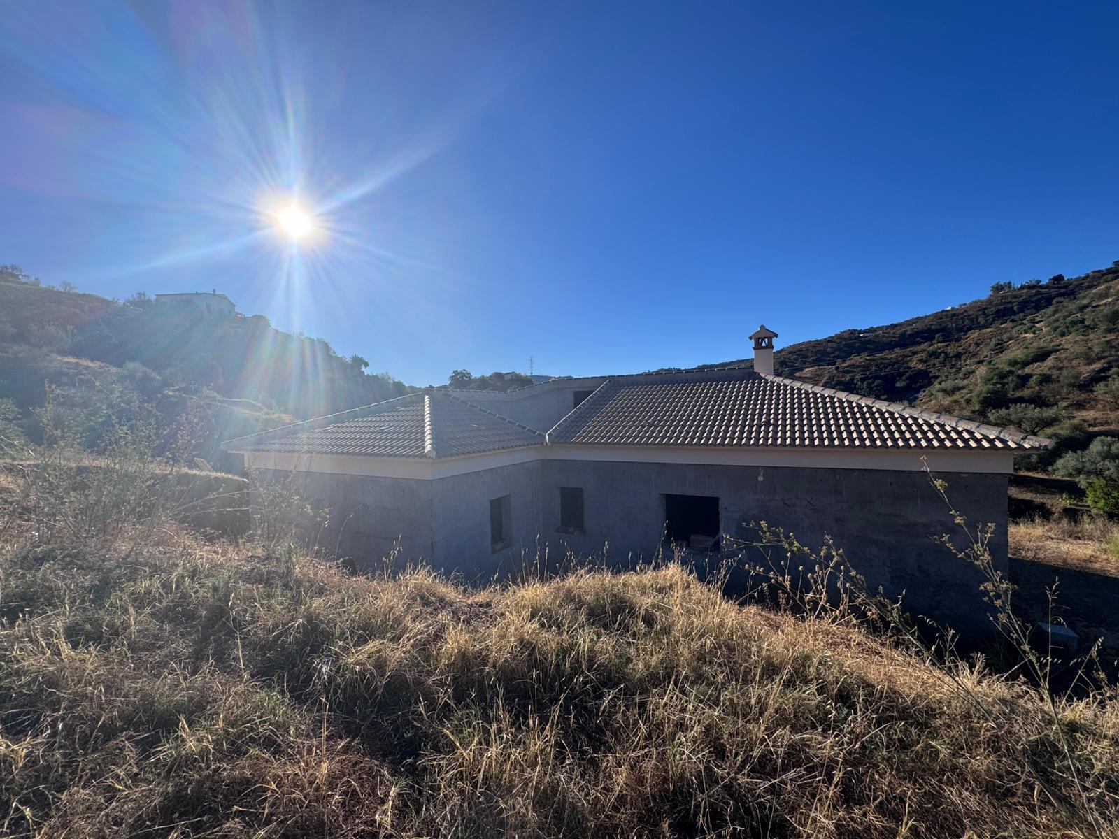 Finca Rústica 24.000m en Riogordo - foto 11