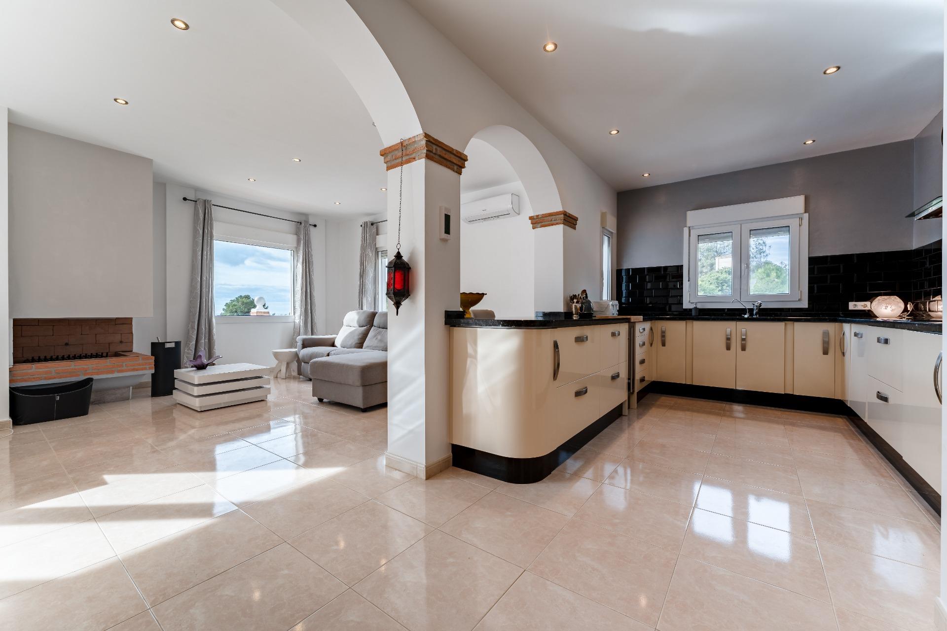 Villa de lujo con piscina privada, cerca del mar, apartament - foto 21