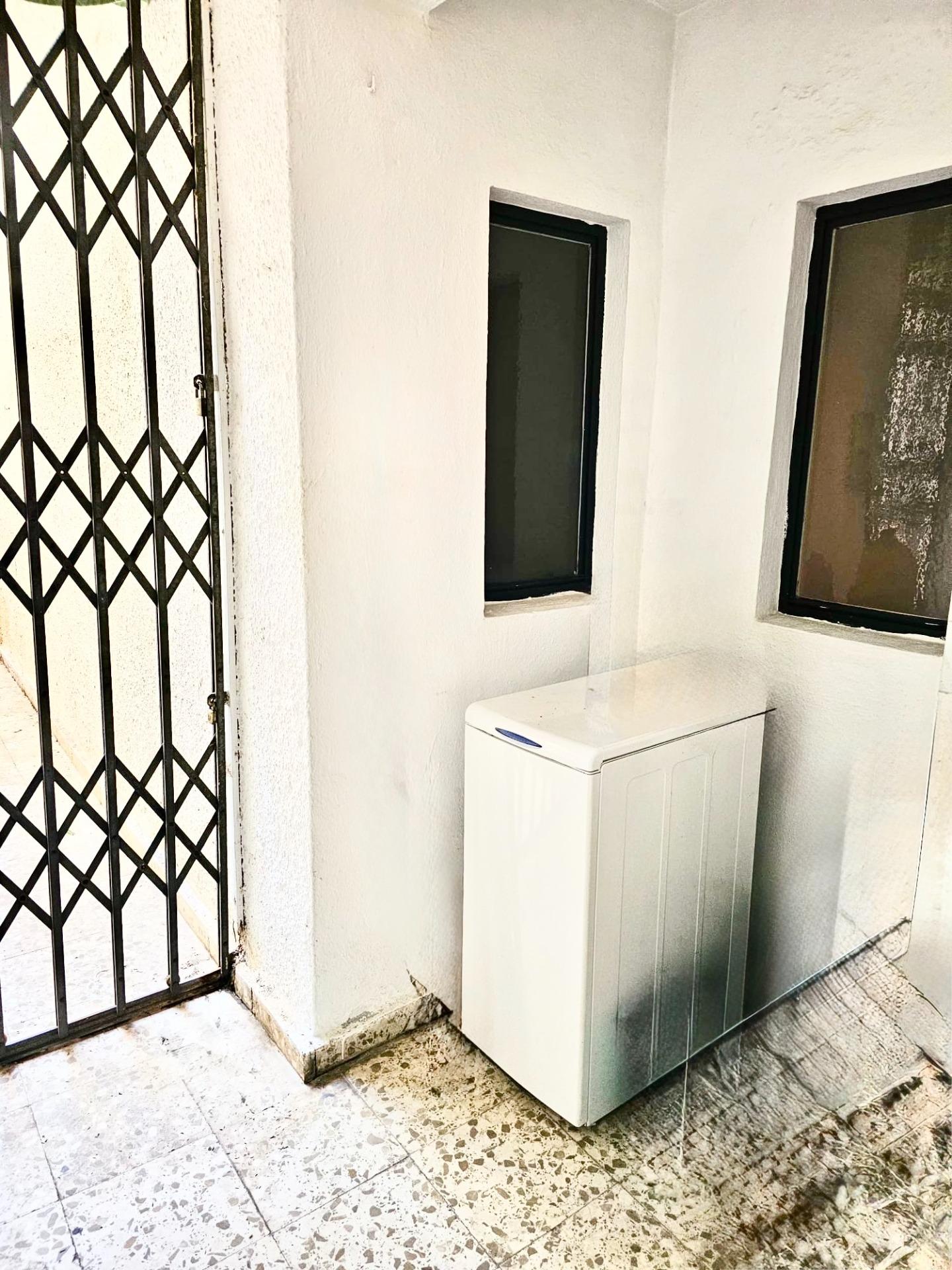 Amplio piso con garaje y piscina en La Puya – Marbella para  - foto 16