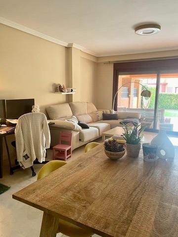 Planta baja con jardín privado en Casares Golf & Gardens – C - foto 9