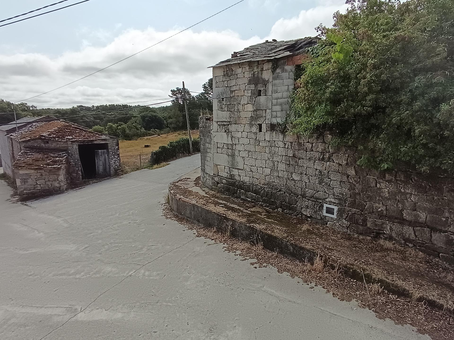 Casa señorial, de piedra, con finca aneja de 3.500 m2, en su - foto 11