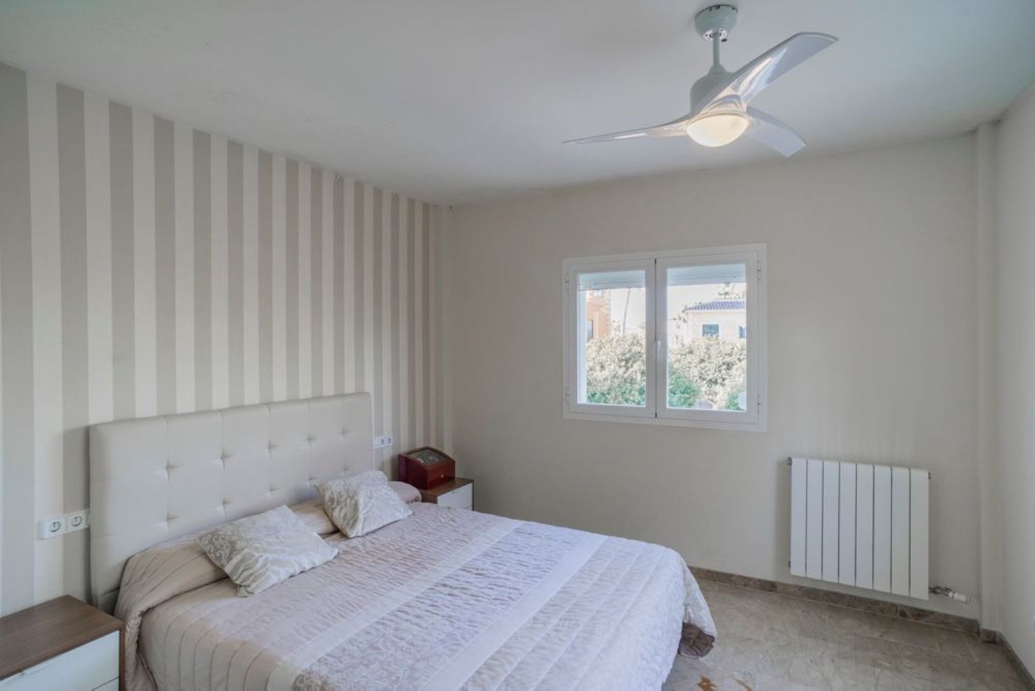 ***ALQUILER TEMPORAL ***ESPECTACULAR CHALET PAREADO CON VIST - foto 27