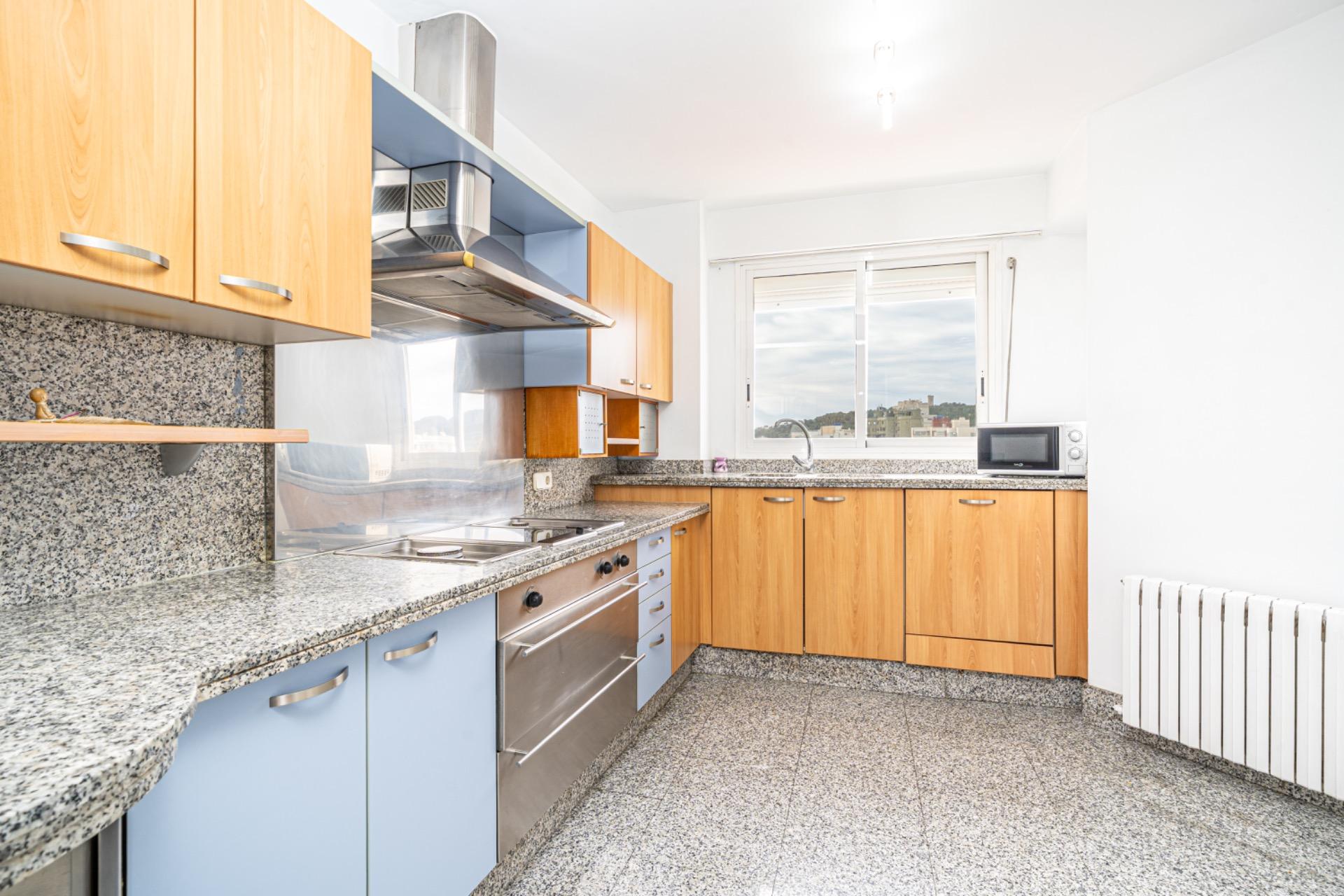 Ático exclusivo de 243m2 con gran terraza panorámica y vista - foto 34