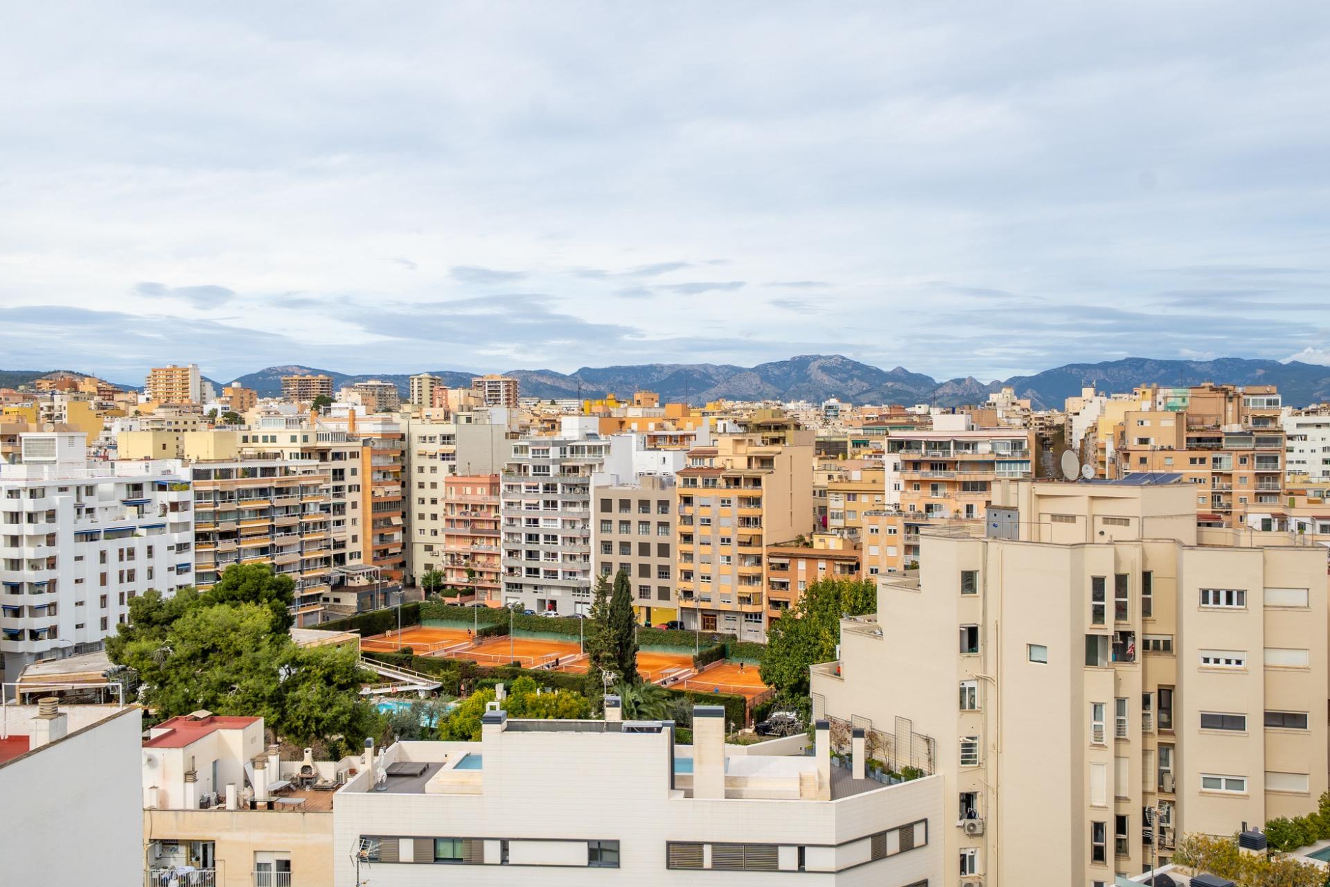 Ático exclusivo de 243m2 con gran terraza panorámica y vista - foto 38