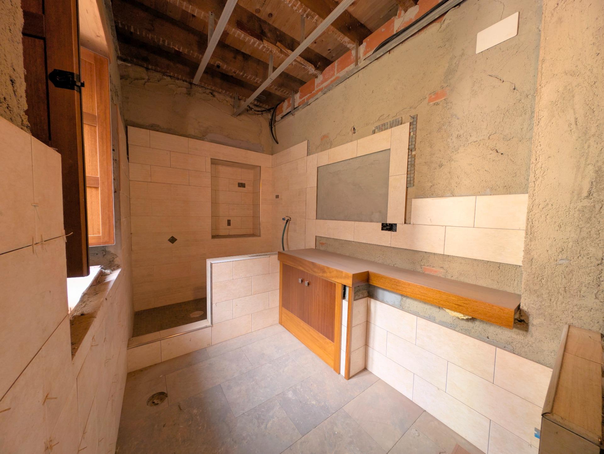 CASA DE DOS PLANTAS Y DESVÁN CON TERRAZA, PATIO Y BALCÓN EN  - foto 22