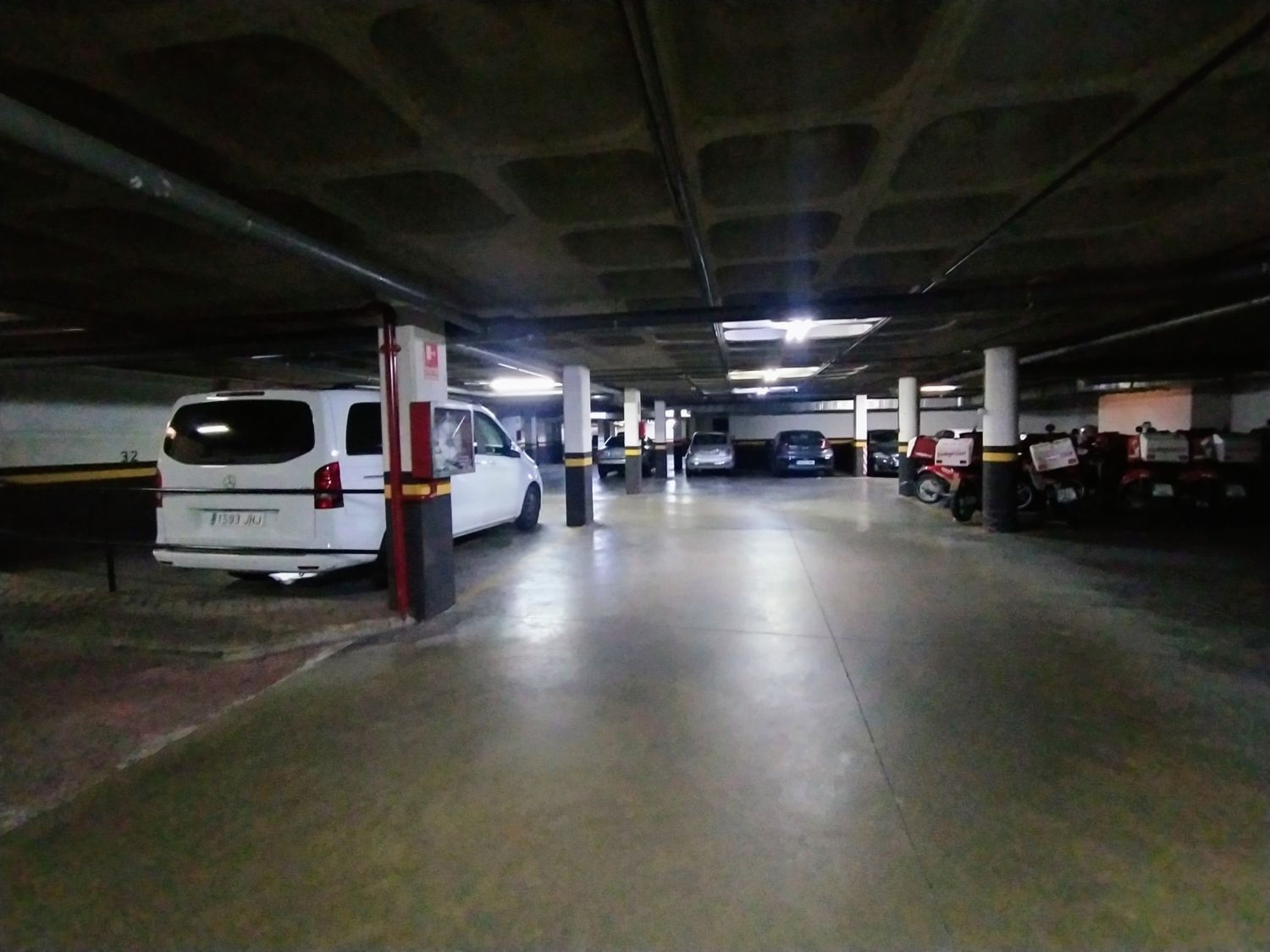 Plaza de garaje para ciclomotor - foto 7