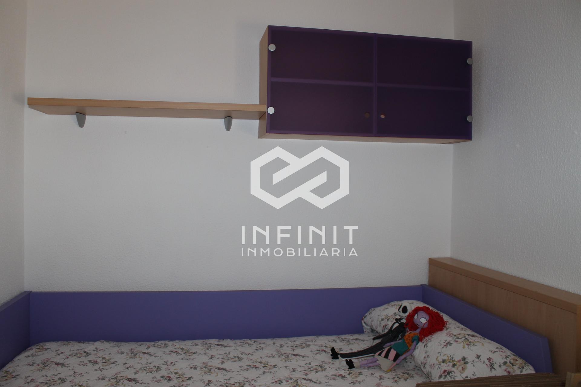 Playa, Ría y Montaña: Todo a un Paso en Este Pisazo en Soto  - foto 20