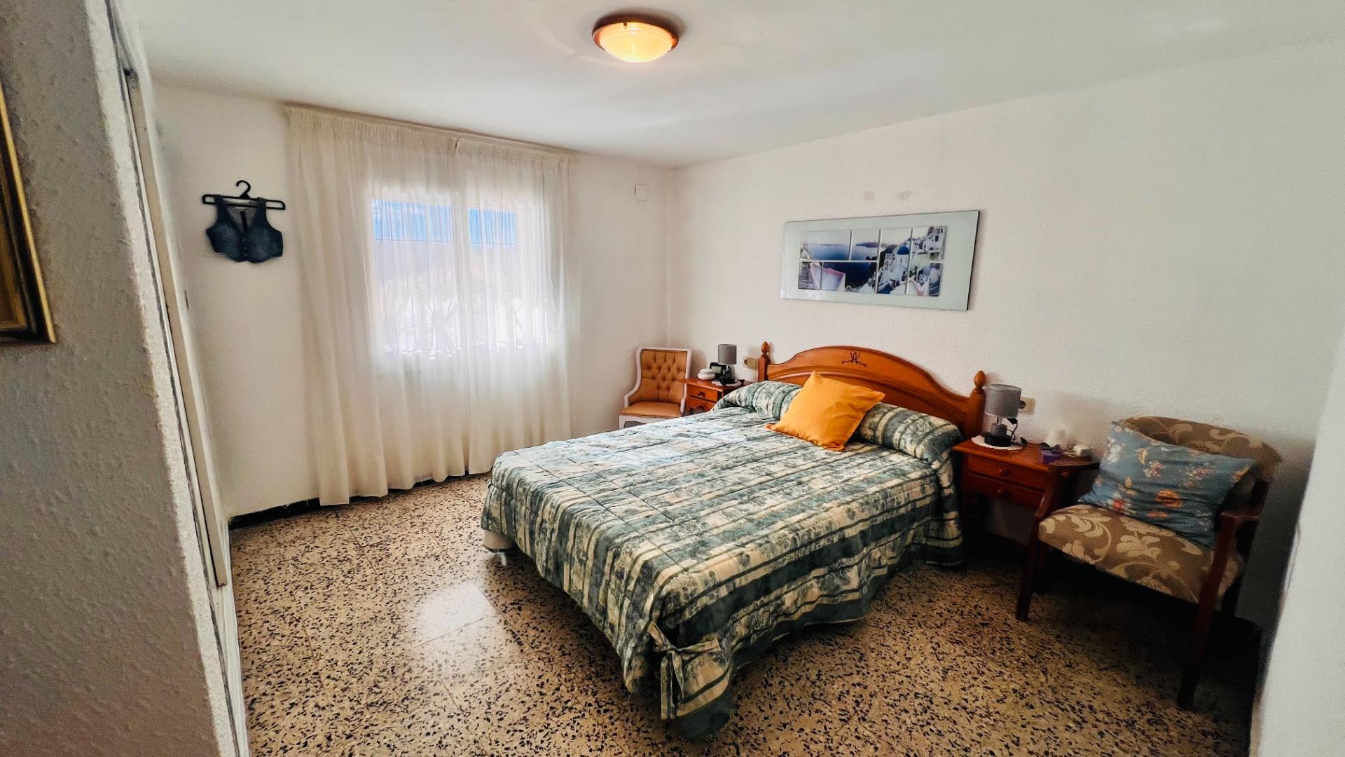 Chalet  con vistas despejadas rodeada de naturaleza - foto 22