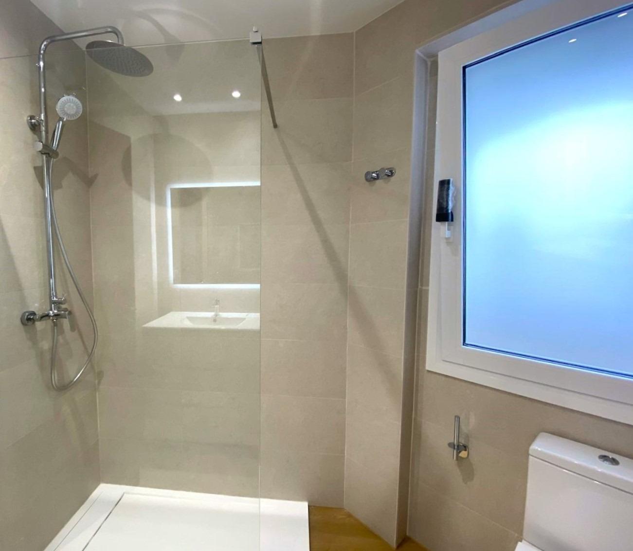 Vivienda totalmente reformada en Ruzafa - foto 15