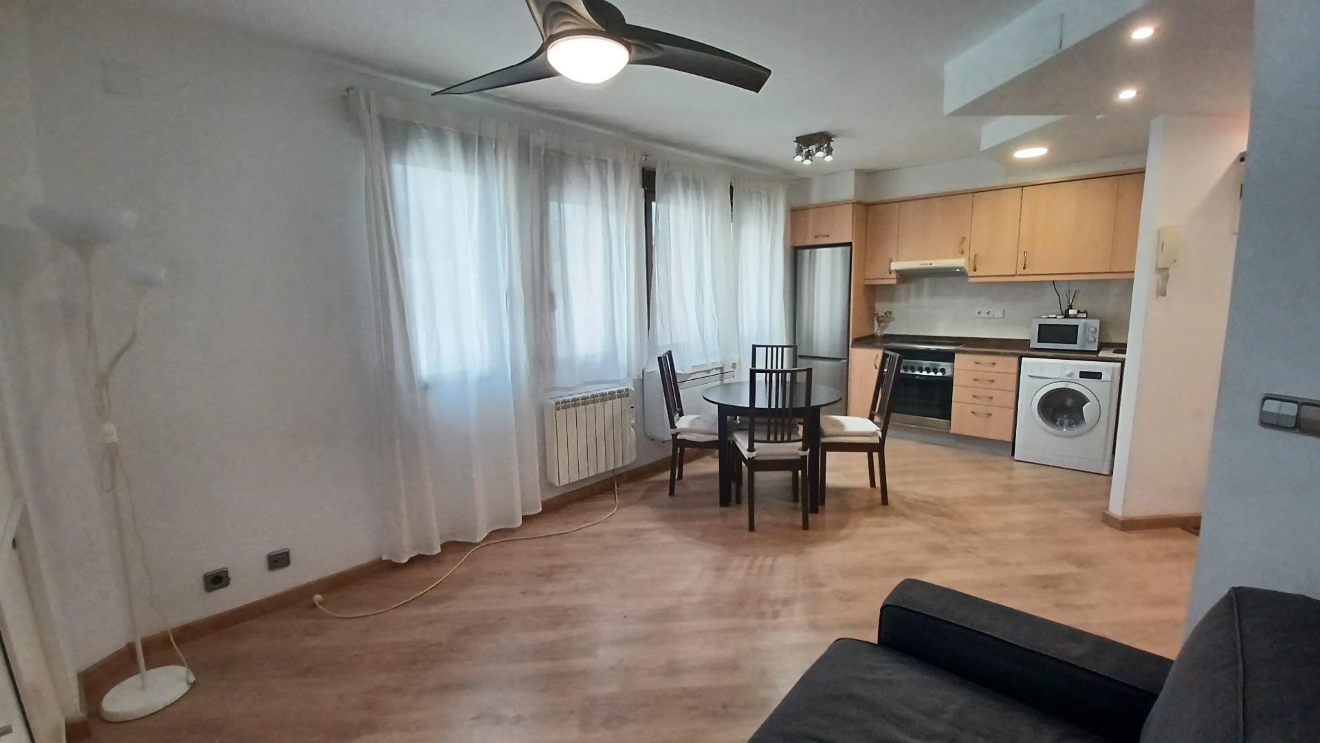 Piso para entrar a vivir y Luminoso en el Corazón de Valenci - foto 10