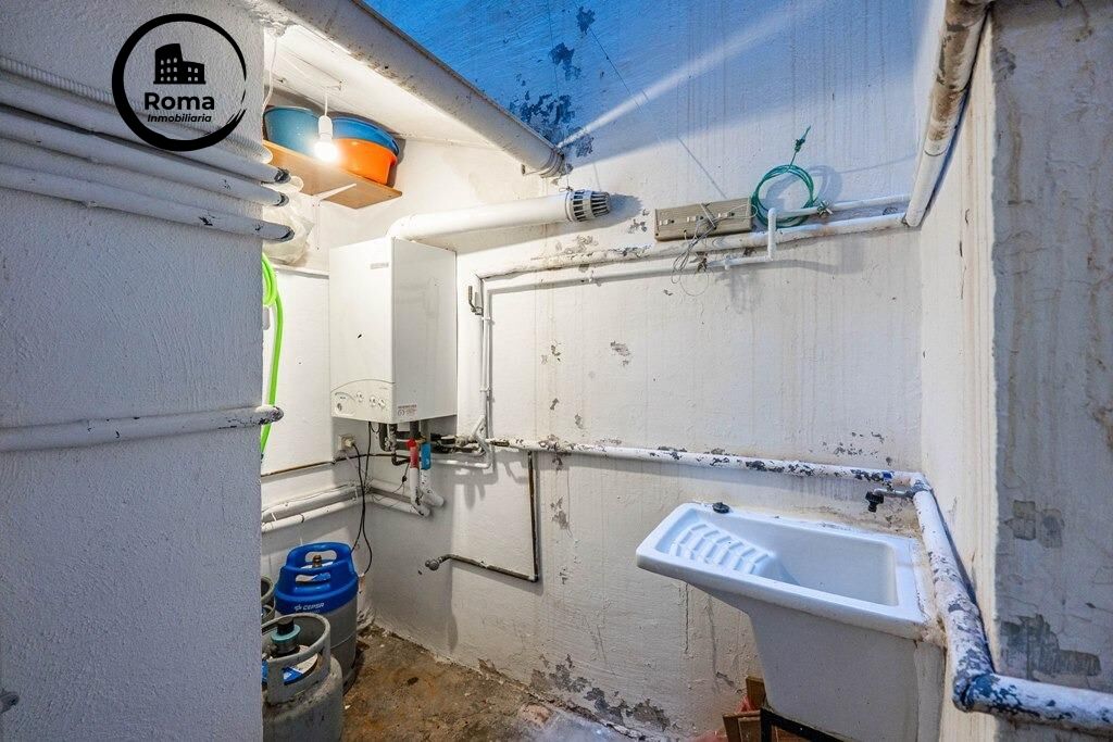 Piso con licencia de alquiler turístico en pleno centro de G - foto 20