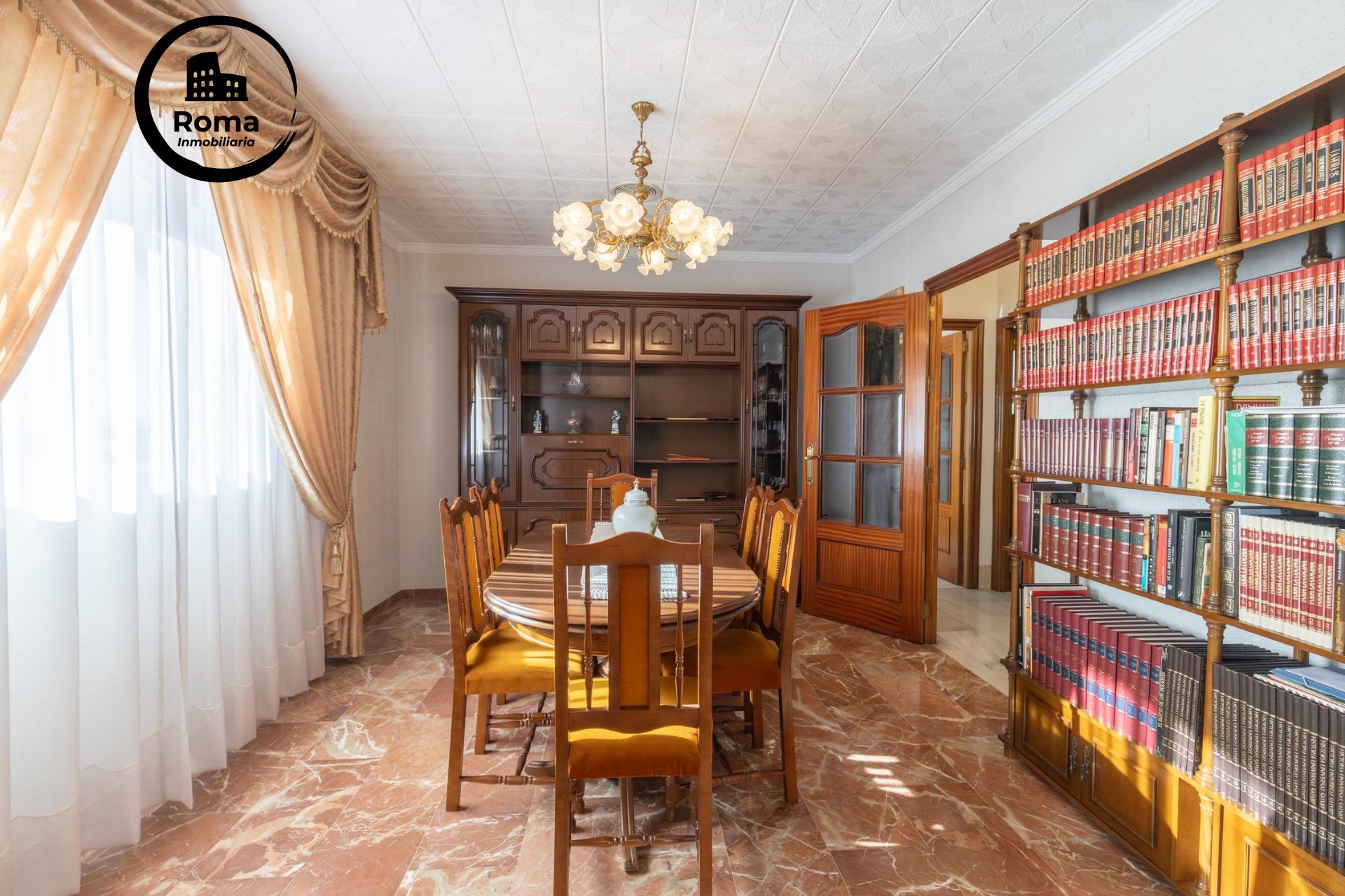 Amplio Pareado en Vega de Granada: Tu Nuevo Hogar Espera por - foto 7