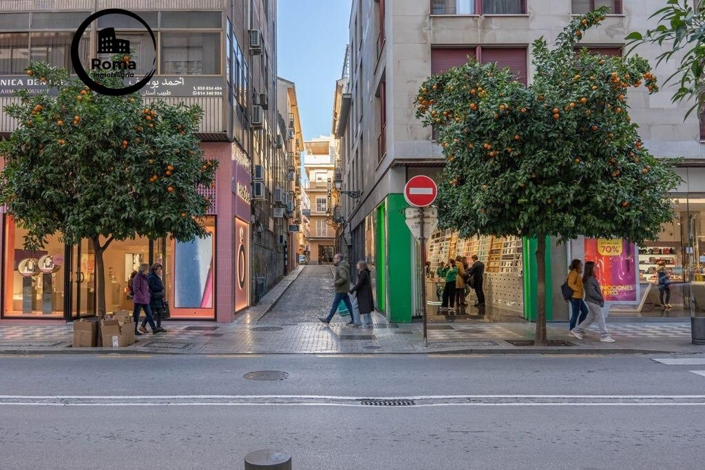 Piso con licencia de alquiler turístico en pleno centro de G - foto 43