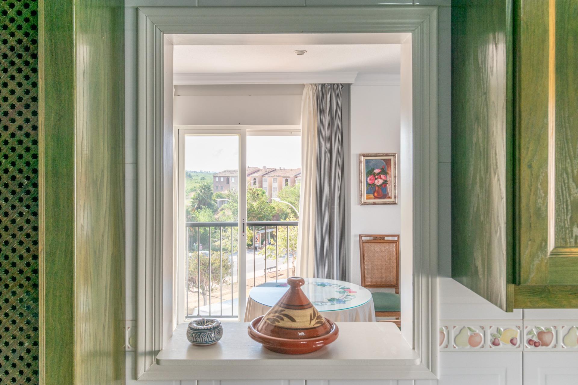 SALOBREÑA-PISO JUNTO A LA PLAYA. TRES DORMITORIOS,DOS BAÑOS  - foto 40