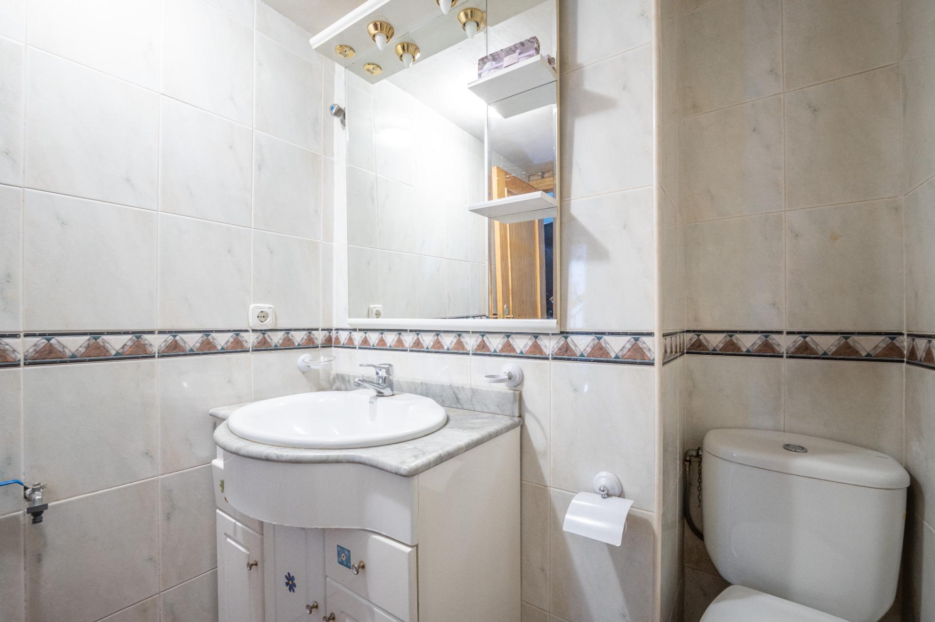 Exclusivo Chalet con estructura planaen Huetor Vega con Pisc - foto 16