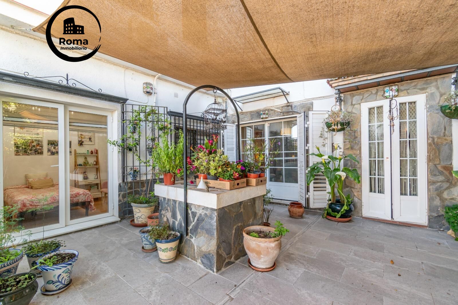 Amplia Casa en Purchil con Piscina y Jardín - foto 9