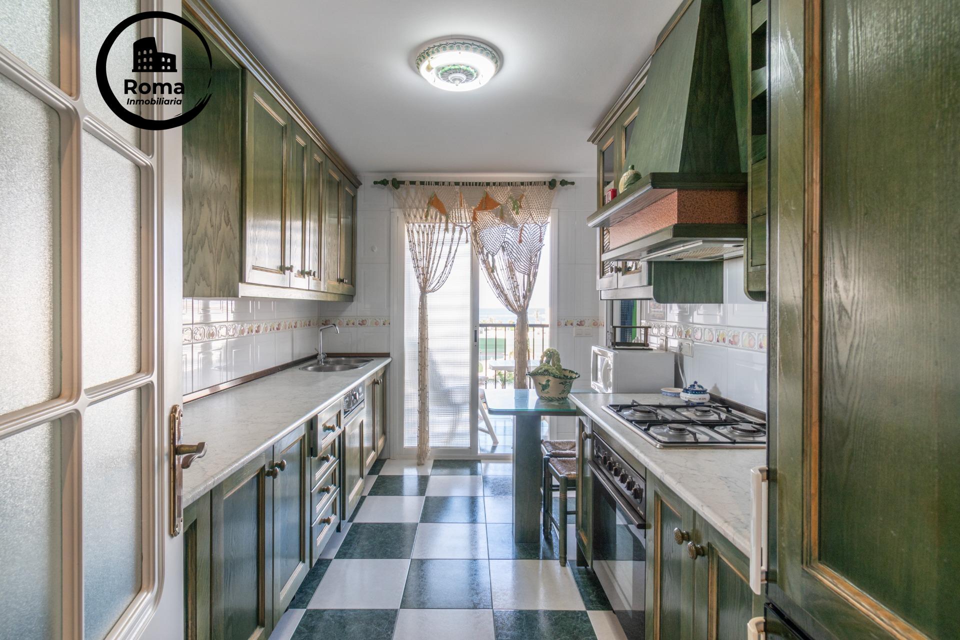 SALOBREÑA-PISO JUNTO A LA PLAYA. TRES DORMITORIOS,DOS BAÑOS  - foto 37