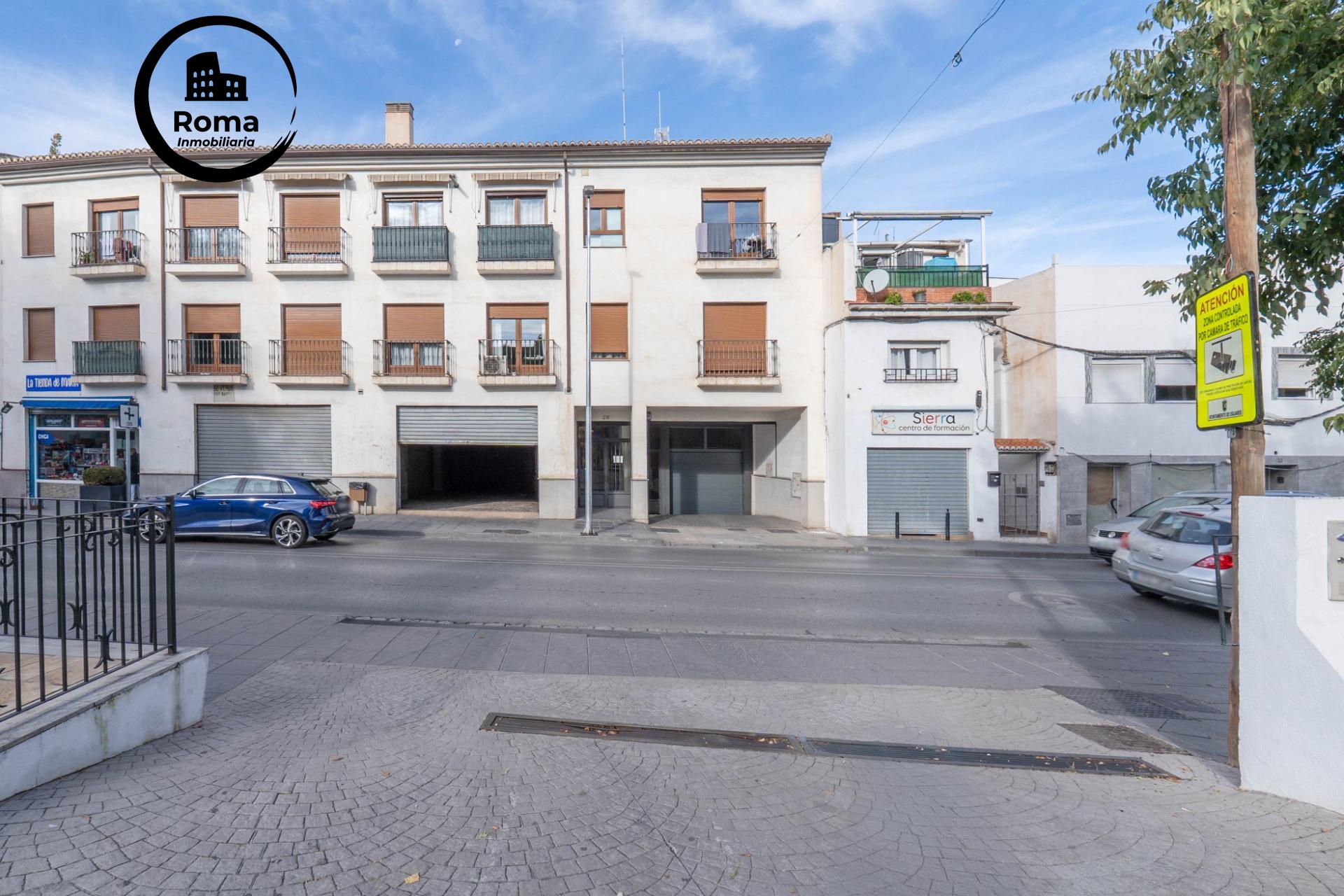 Local Comercial justo a Mercadona de Ogíjares.