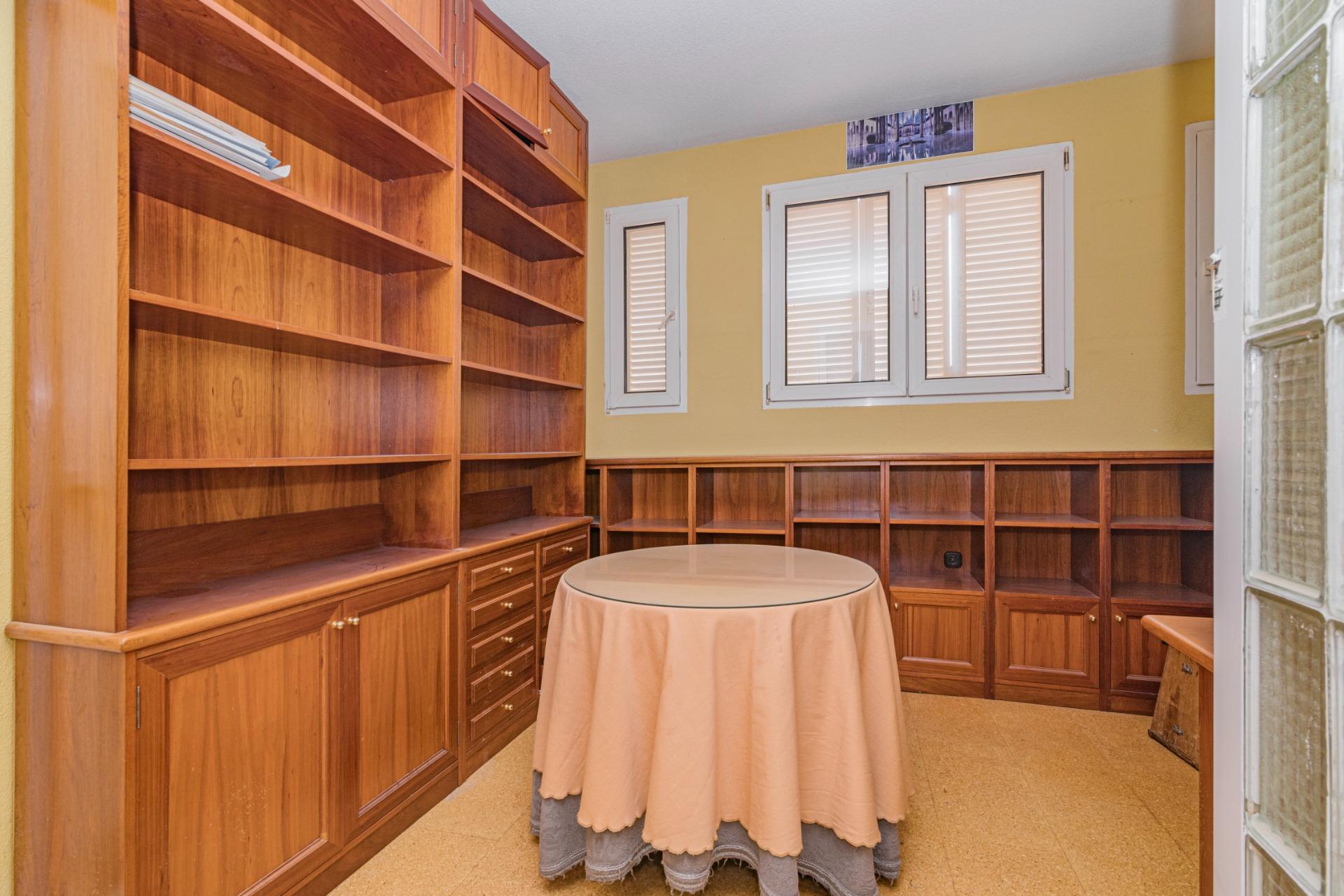 LUJOSO CHALET CON UNA VISTA ESPECTACULAR - foto 43