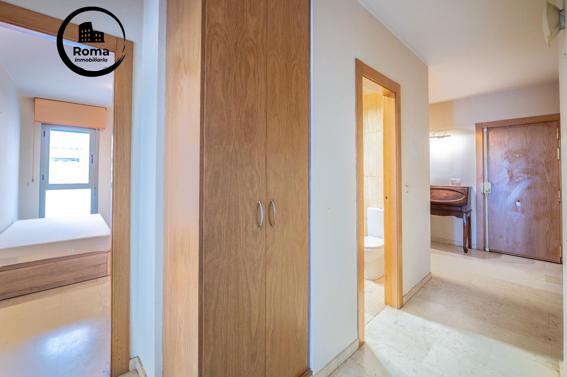 Amplio y Luminoso Piso en el Corazón de Granada - foto 10