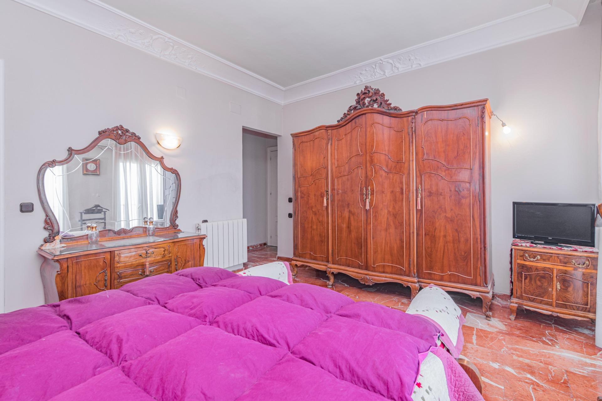 LUJOSO CHALET CON UNA VISTA ESPECTACULAR - foto 28