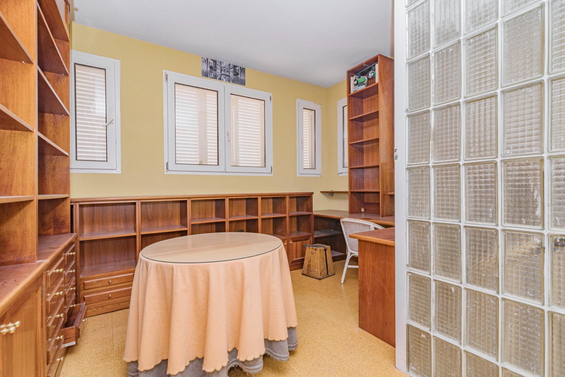 LUJOSO CHALET CON UNA VISTA ESPECTACULAR - foto 42