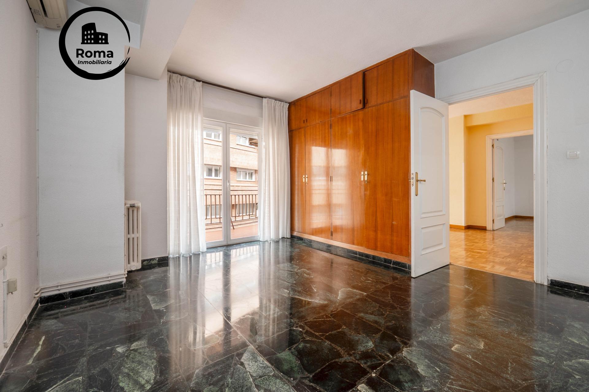 Precioso piso de 213 m2 en Pedro Antonio de Alarcón esquina  - foto 35