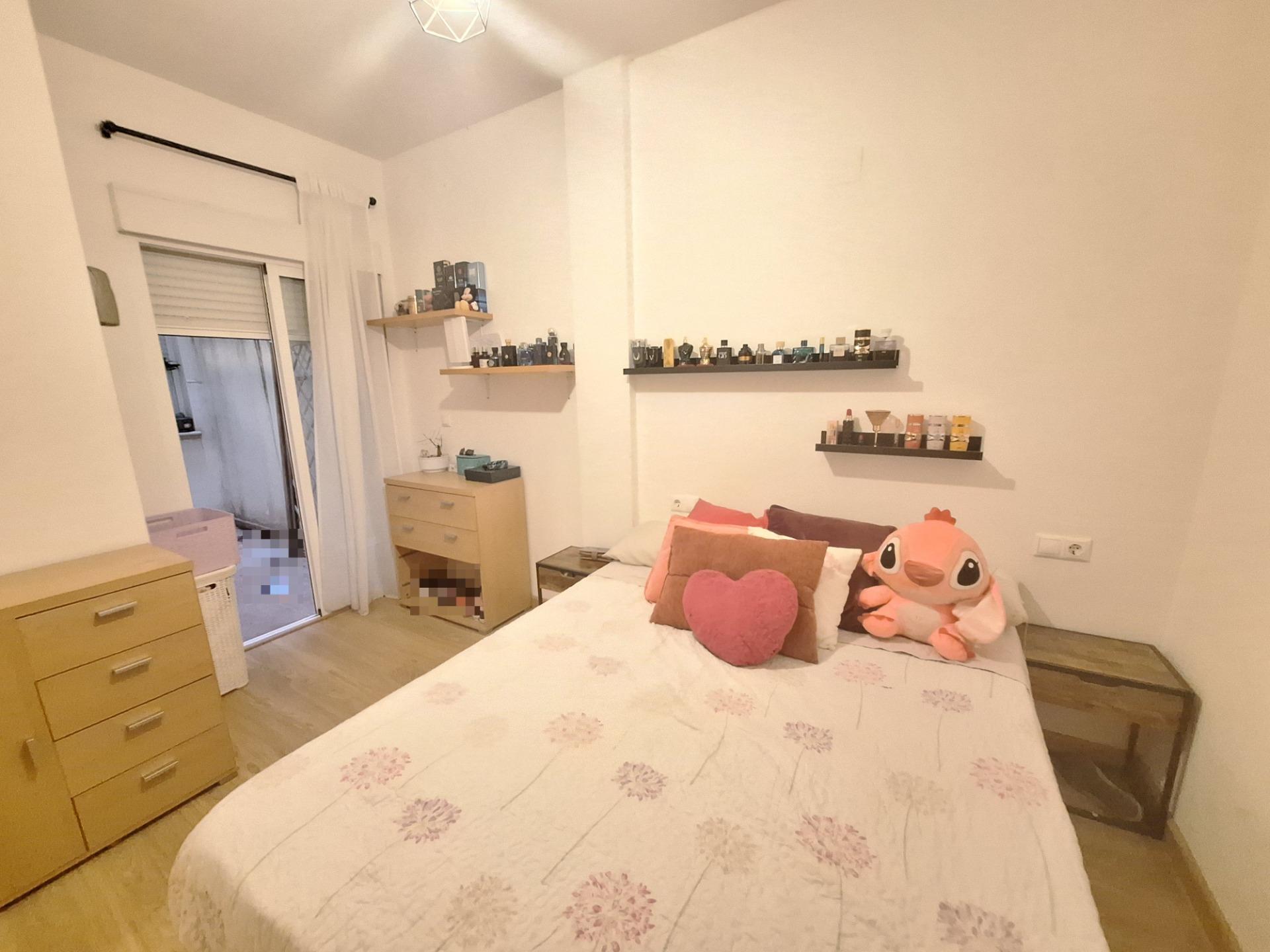 ACOGEDOR PISO CON GRAN TRASTERO Y DOS PLAZAS DE GARAJE CERCA - foto 10