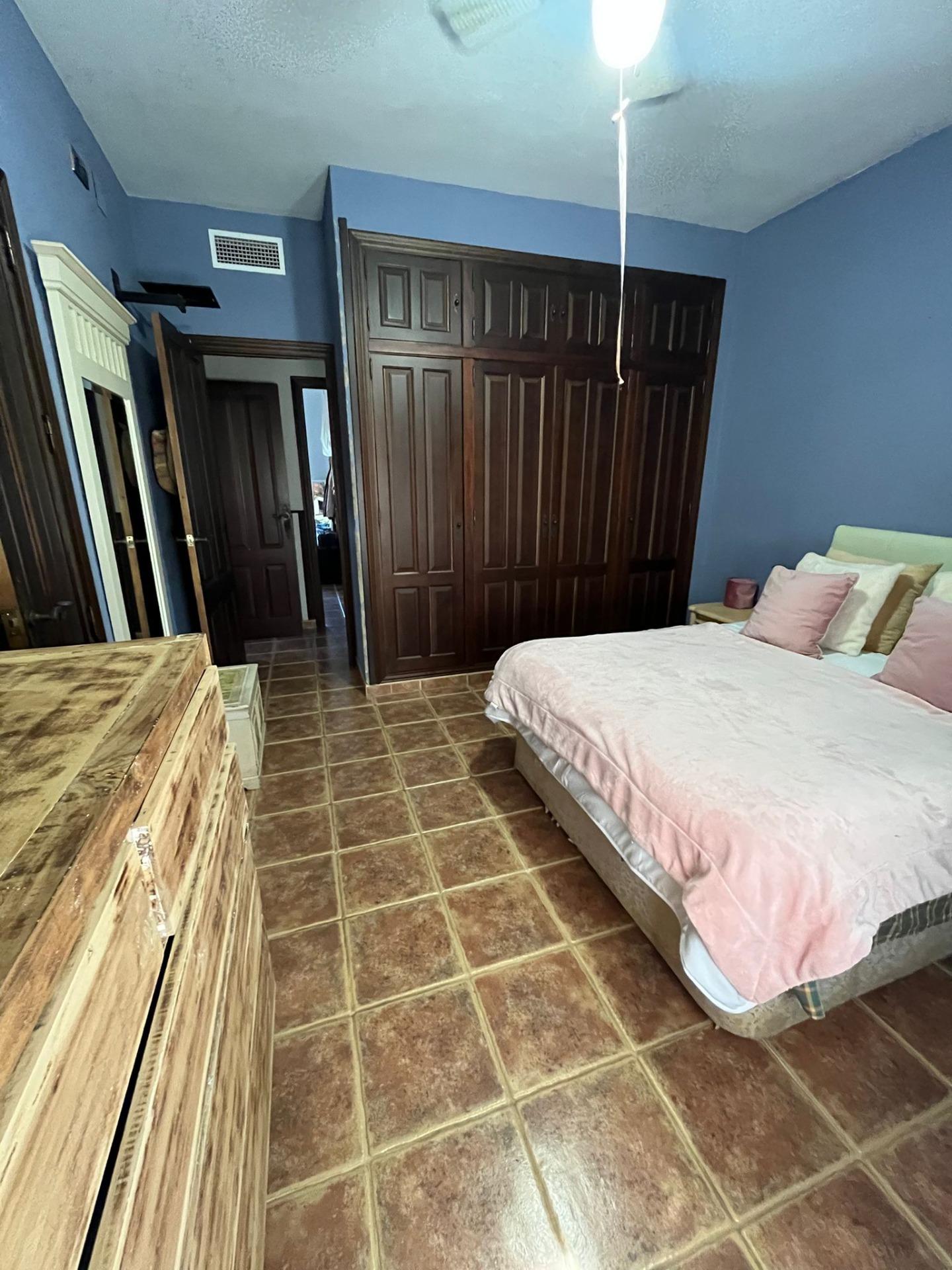 Alquiler de Casa en Zona Higuerón – Parcela de 500 m2 - foto 7