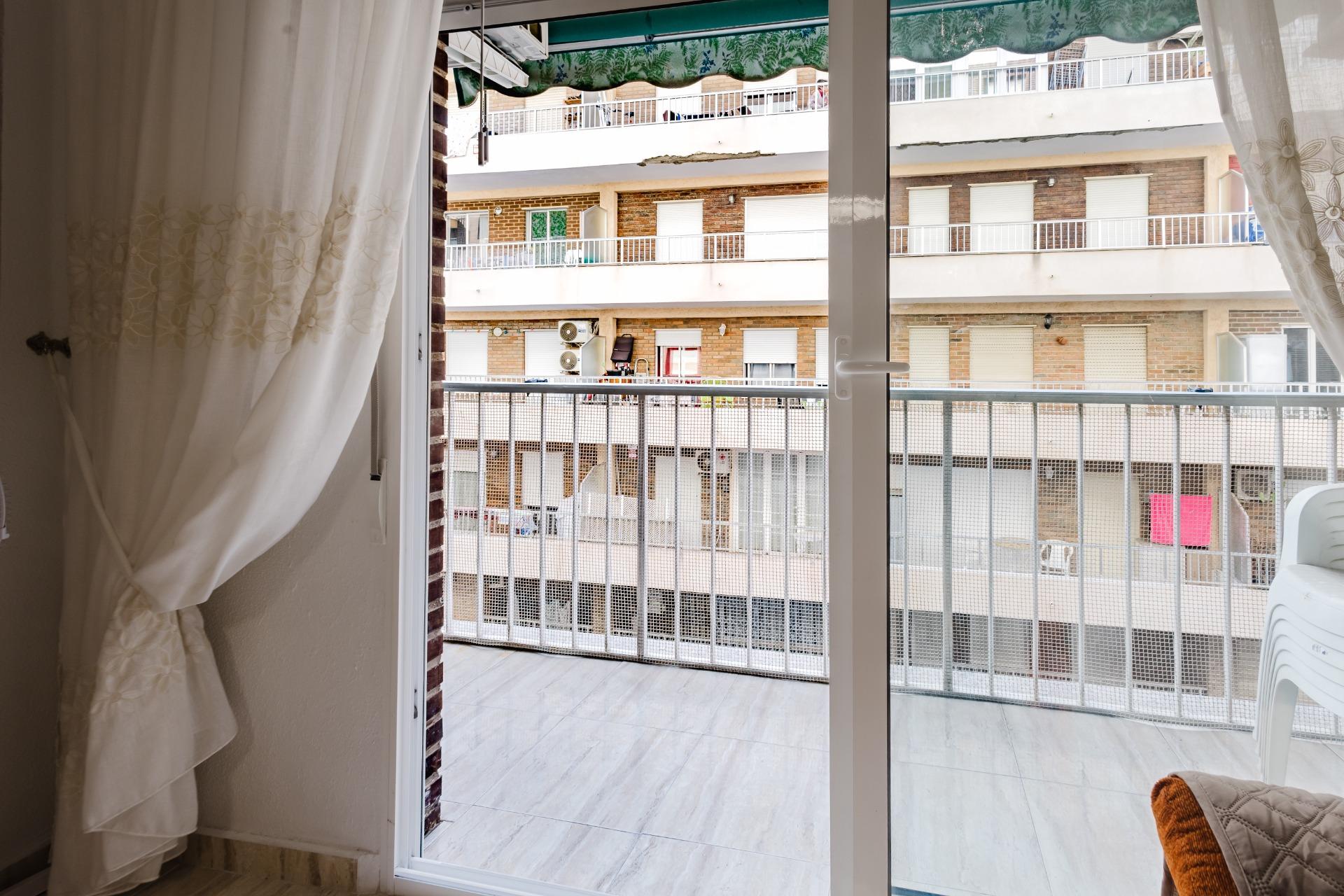 ENCANTADORA VIVIENDA DE 2 habitaciones JUNTO A LA PLAYA - foto 9