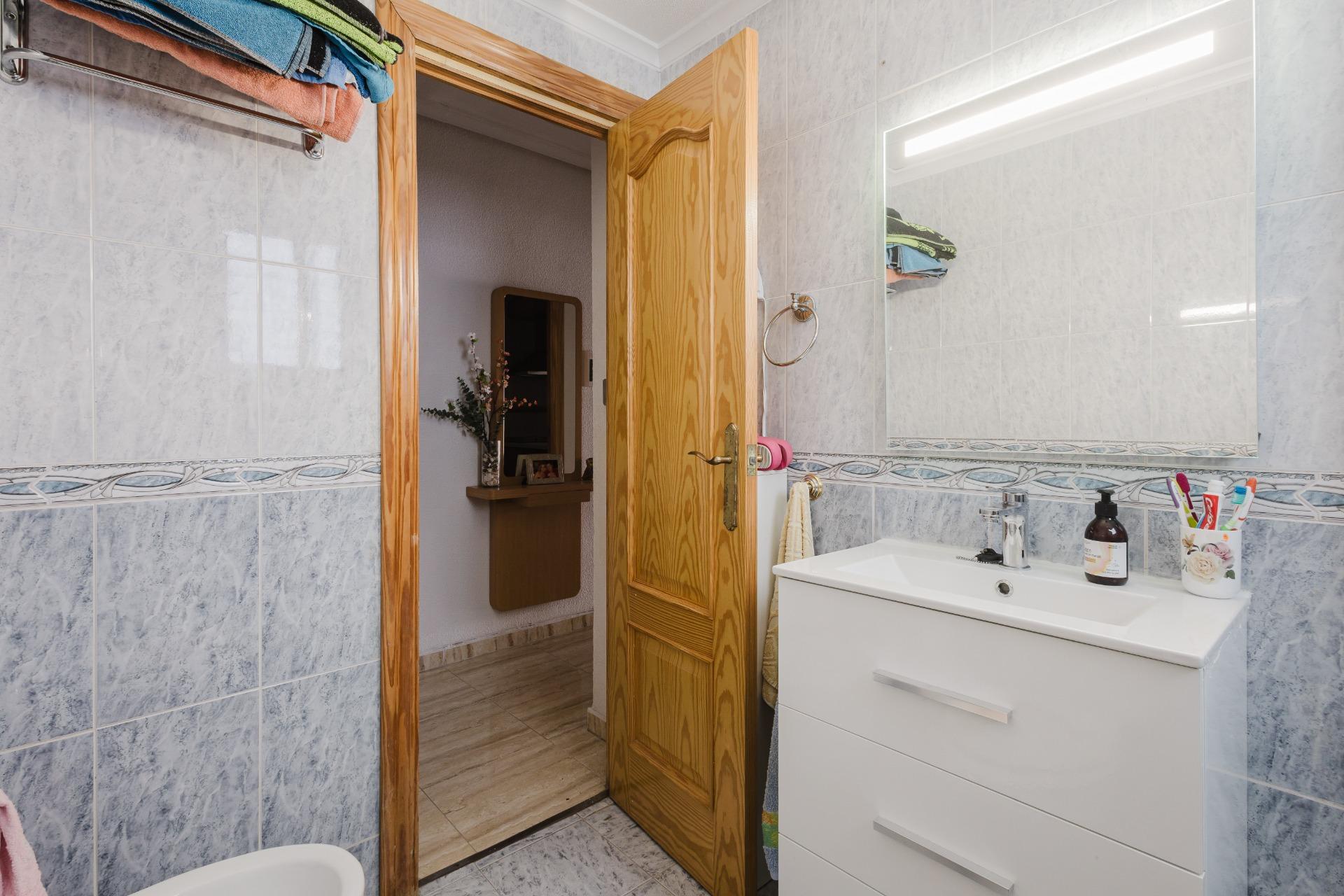 APARTAMENTO DE 2 habitaciones 1 BAÑO JUNTO A LA PLAYA EN TOR - foto 35