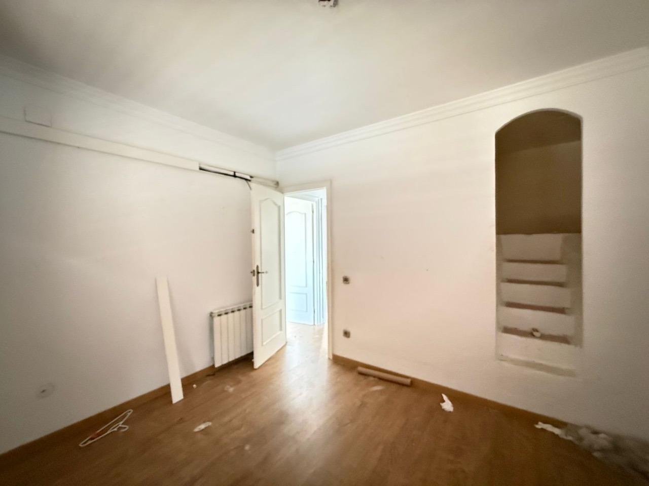 Chalet adosado con piscina comunitaria en Cunit - foto 14