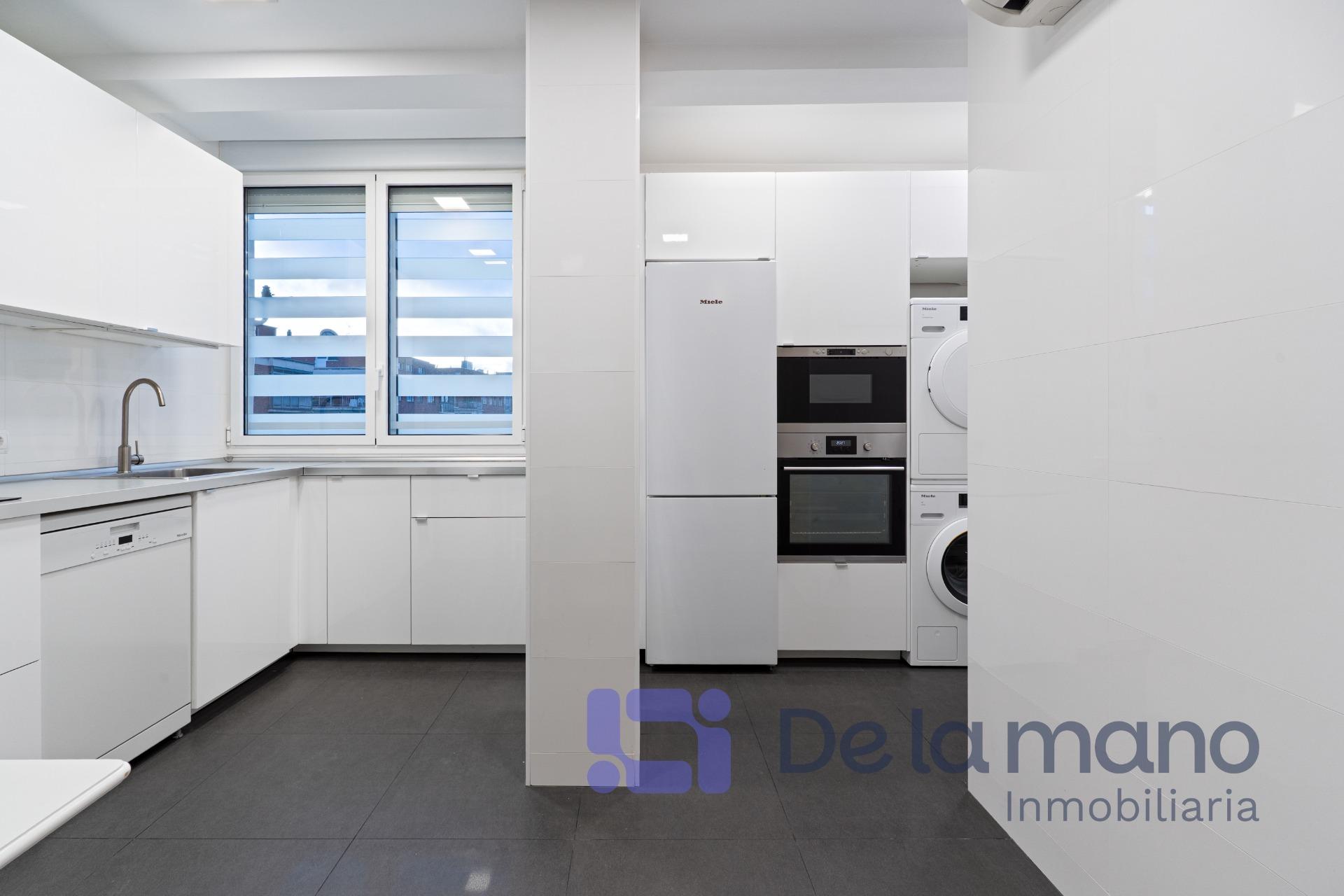 ESPECTACULAR PISO REFORMADO TOTALMENTE EXTERIOR EN EL MEJOR  - foto 6