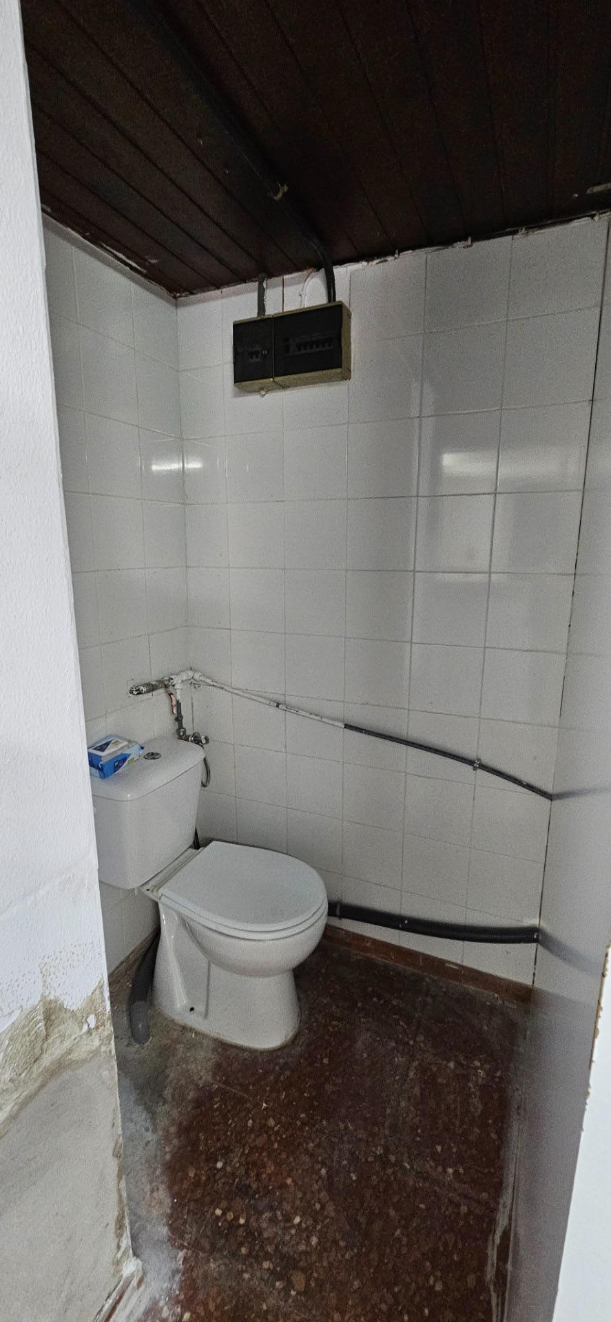 LOCAL COMERCIAL EN AVENIDA ESCALERITAS - DOBLE OPORTUNIDAD - foto 19