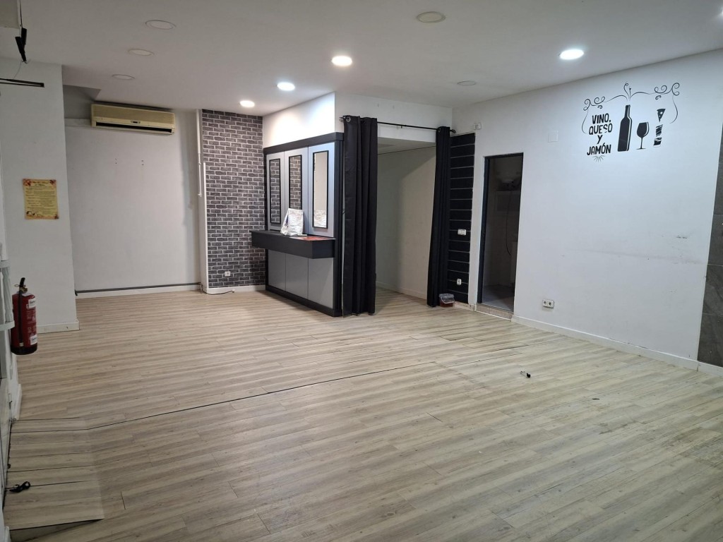 Local en venta en Alcorcon,  una gran oportunidad de negocio - foto 2