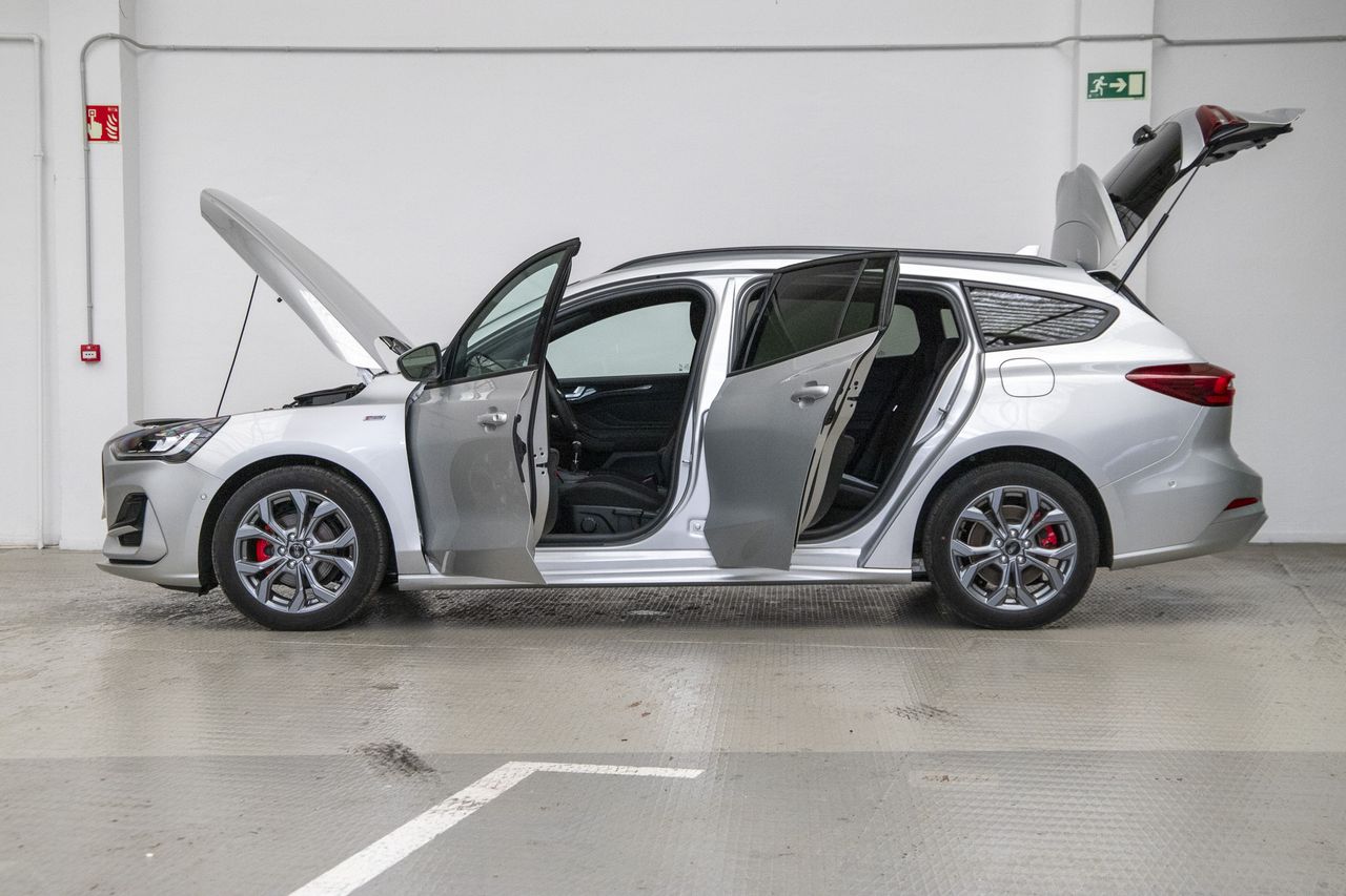 Ford Focus 1.0 ECOBOOST MHEV 92KW ST-LINE 125 5P - foto 6