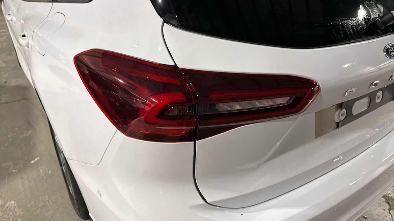 Ford Focus 1.0 ECOBOOST MHEV 92KW ST-LINE 125CV 5P - foto 19