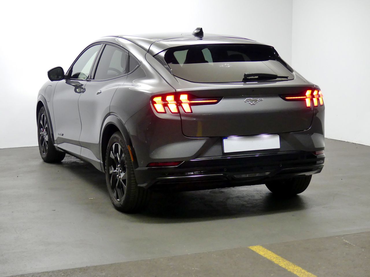 Ford Mustang BEV 99KWH 294PS AUTO PREMIUM 294 5P - foto 5