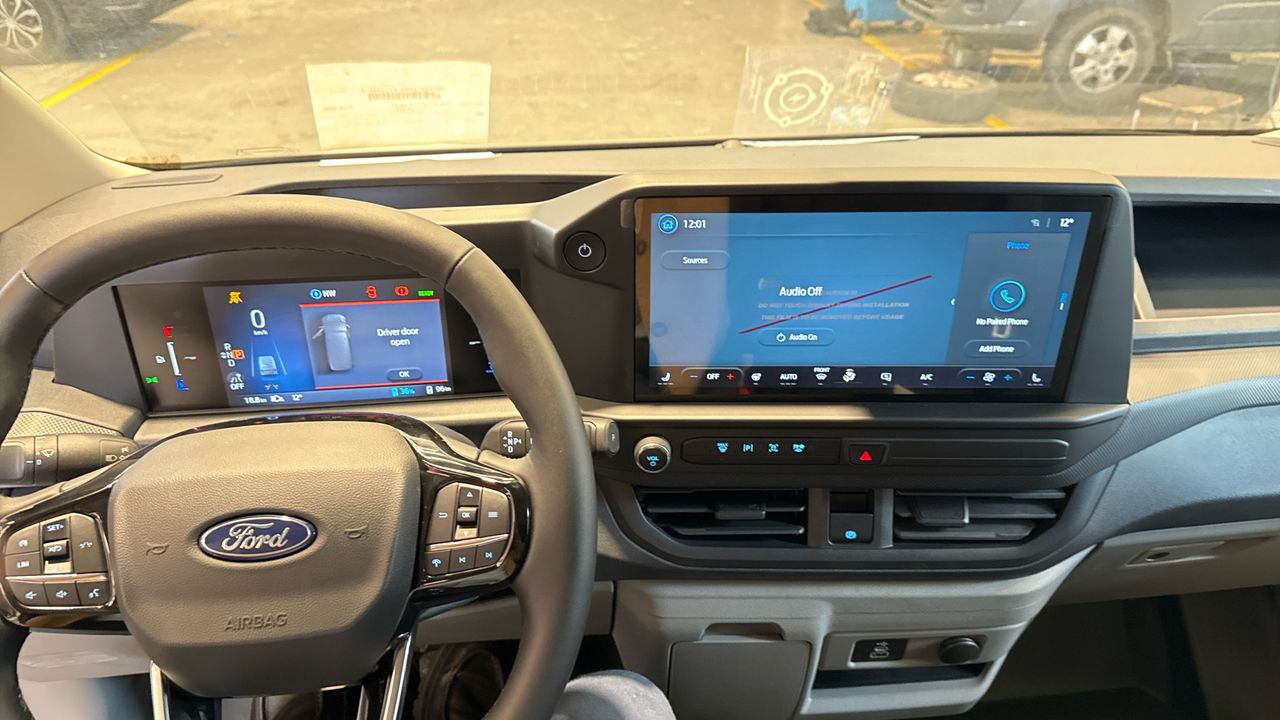 Ford Transit Custom 64KWH 100KW 320 TREND DC VAN RWD SWB 136 - foto 12