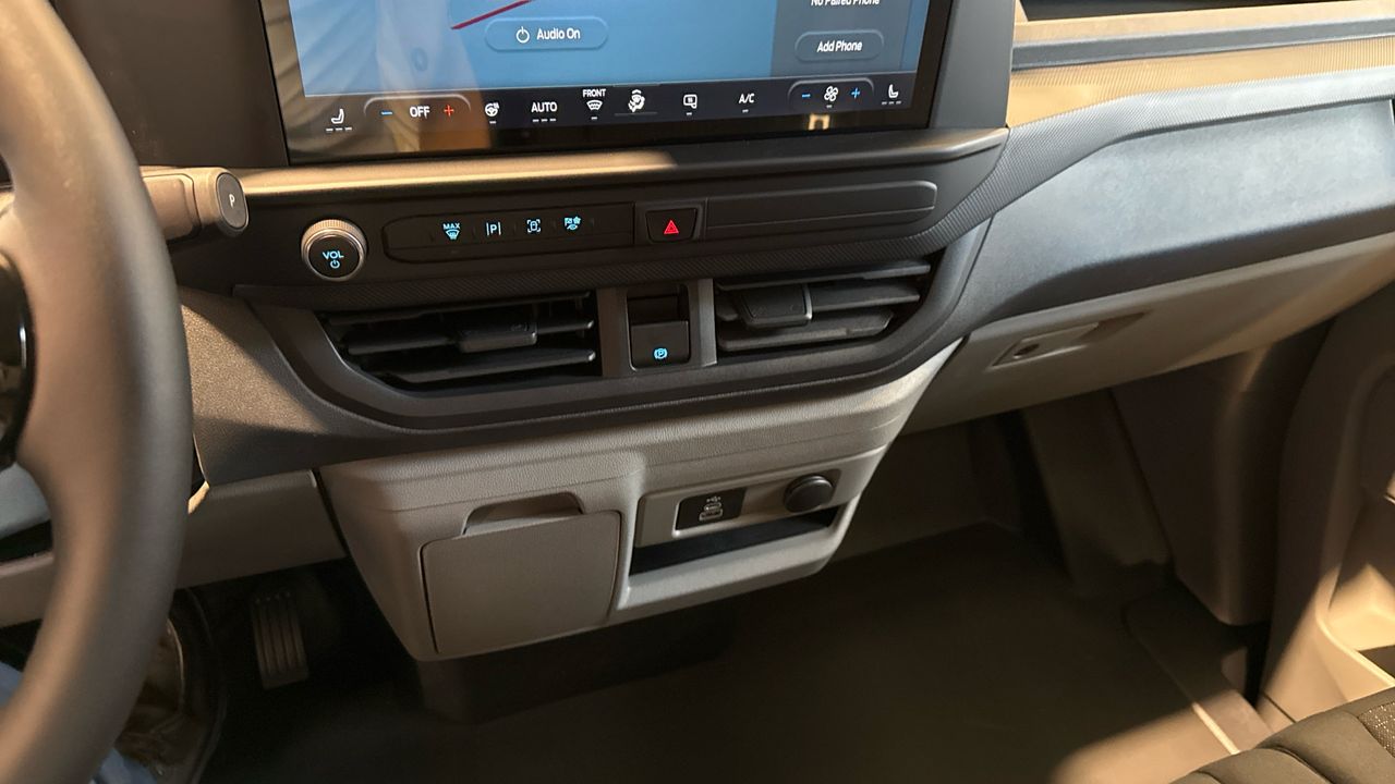 Ford Transit Custom 64KWH 100KW 320 TREND DC VAN RWD SWB 136 - foto 16